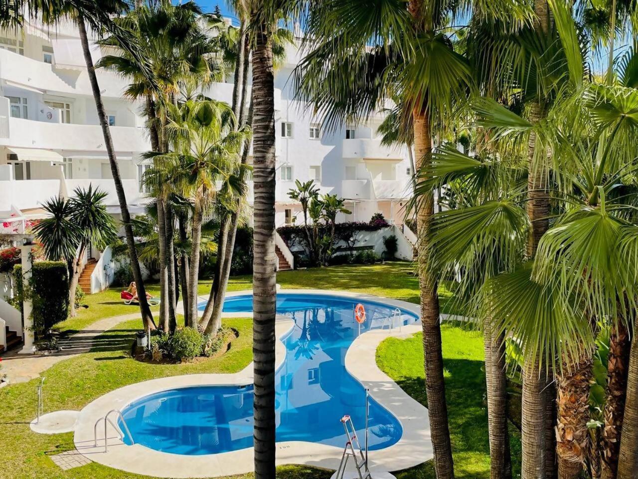 Apart Milla De Oro Marbella Bagian luar foto