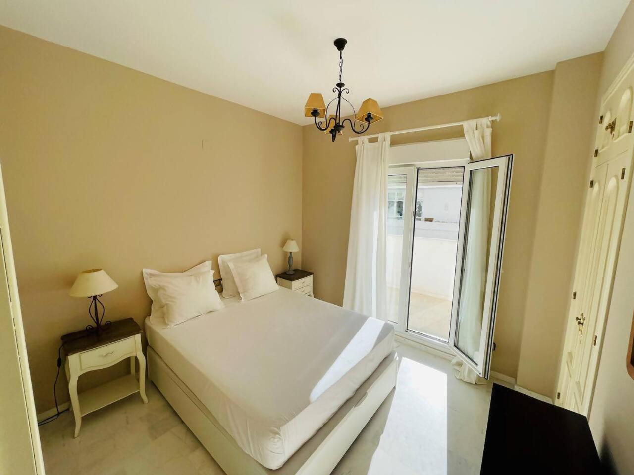 Apart Milla De Oro Marbella Bagian luar foto