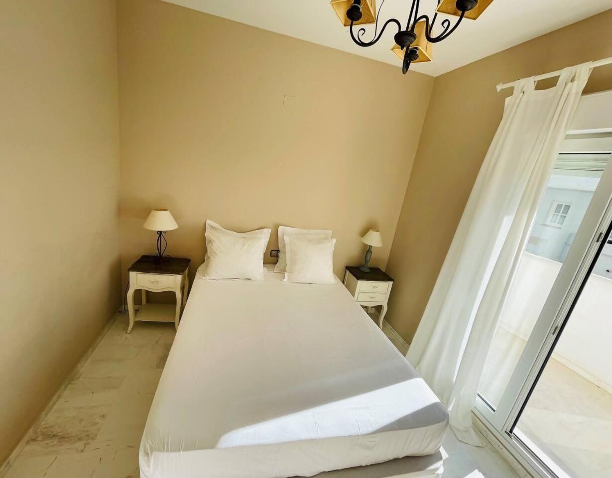Apart Milla De Oro Marbella Bagian luar foto
